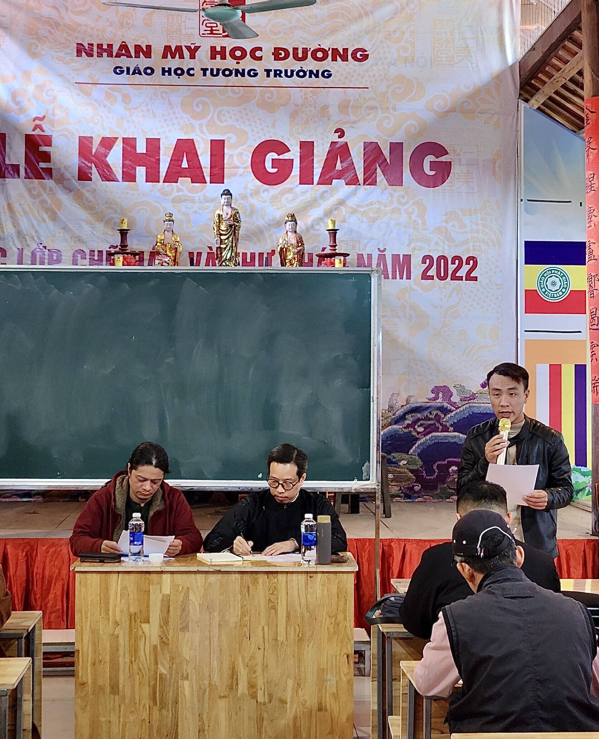 Nhân Mỹ học đường tổng kết công tác năm 2022