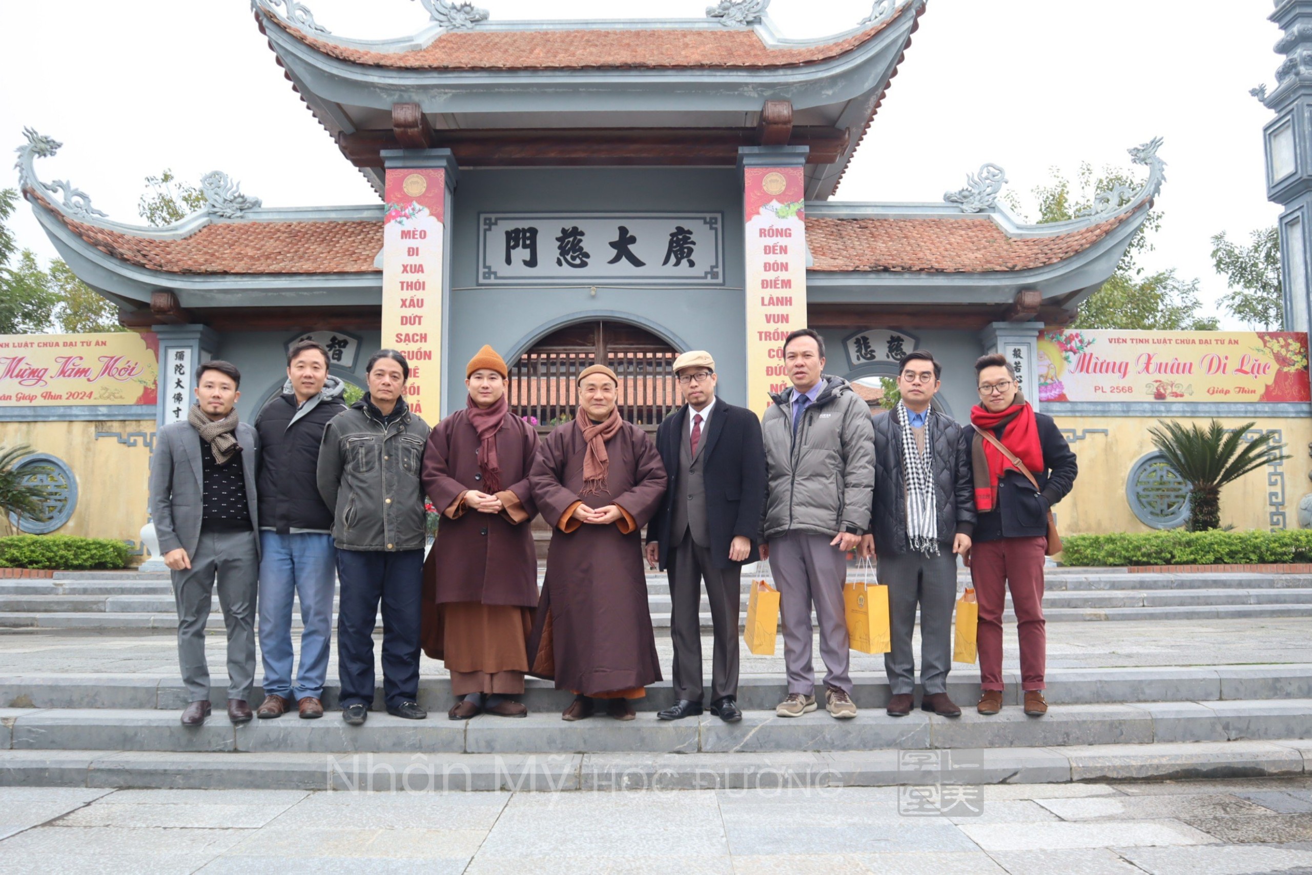 Nhân Mỹ học đường thăm và làm việc với Trung tâm Tư liệu Phật giáo Việt Nam
